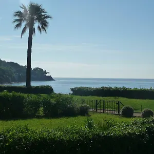 Grand Azur étoile Marine Fnc Guicle Sainte-Maxime